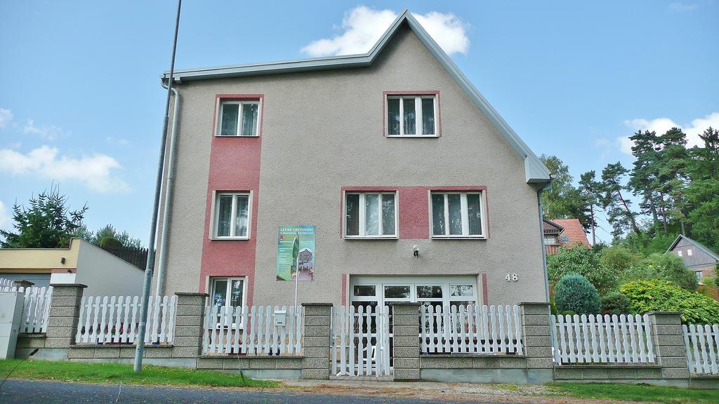 Penzion Prachov Jicin Bagian luar foto